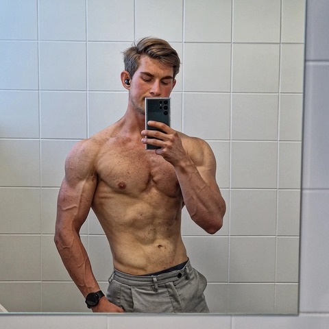 u5ekfitness onlyfans leaked picture 2