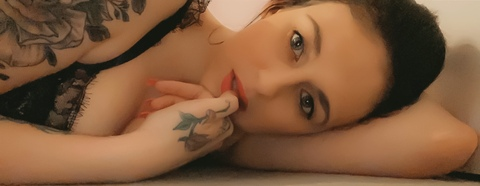 vickilouise89x onlyfans leaked picture 2