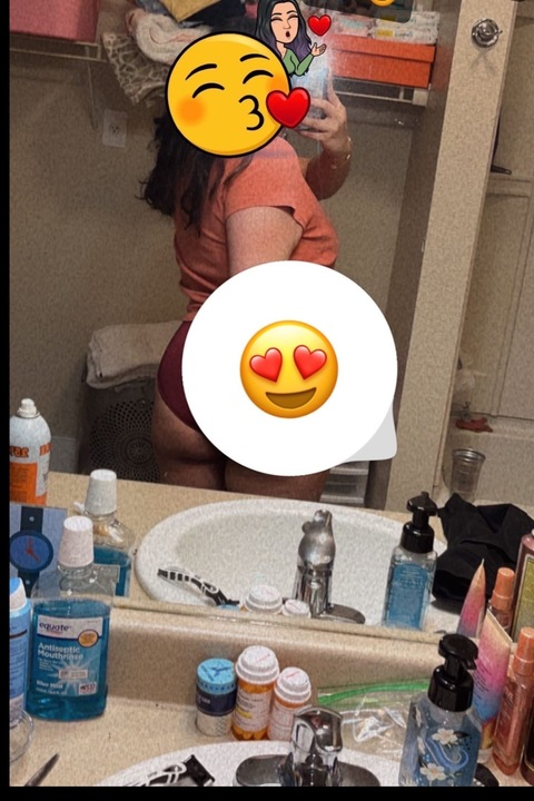 xoxomiii onlyfans leaked picture 2