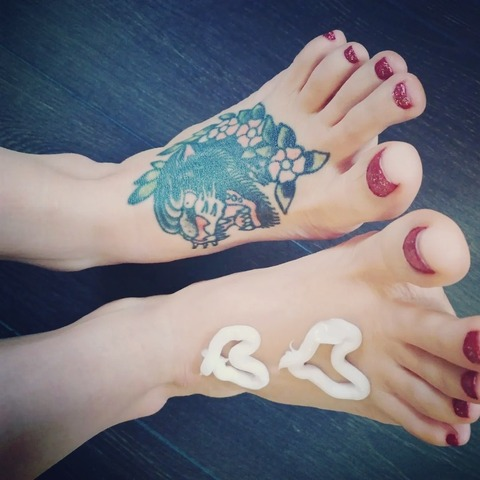 ziwytattooedfeet onlyfans leaked picture 2